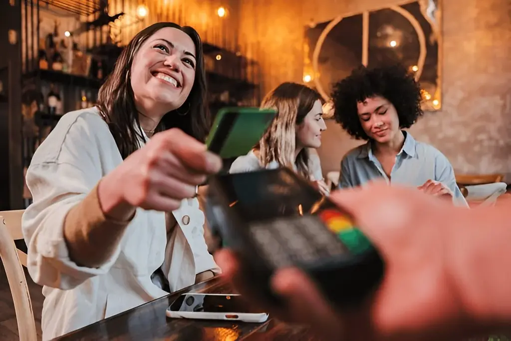 Customer Process Payments and Close with Gratitude